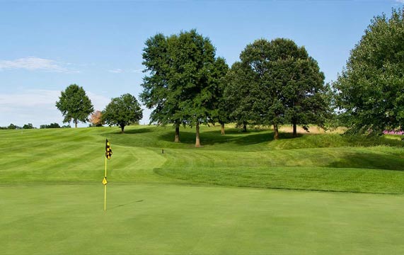 Hodge Park Golf Course