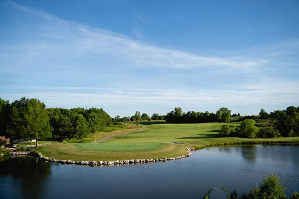 Adams Pointe Golf Club